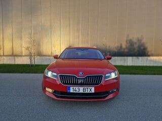 Skoda Superb Style / Elegance 1.8 132kW