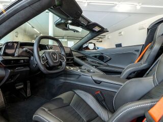Chevrolet Corvette STINGRAY CONVERTIBLE 6.2 354kW