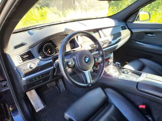 BMW 550 GT M-pakett 4.4 V8 330kW