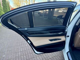 BMW ActiveHybrid 7 4.4 330kW