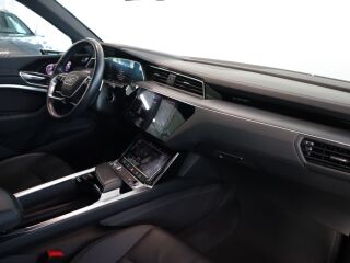 Audi e-tron 55 quattro 300kW 158kW