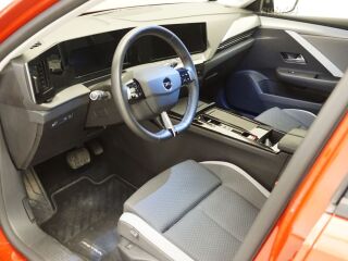 Opel Astra Innovation PHEV Plug-In 1.6 132kW