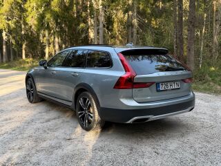 Volvo V90 Cross Country 2.0 173kW