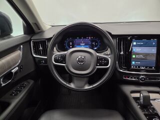 Volvo V90 Cross Country 2.0 145kW