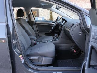 Volkswagen Golf 1.2 77кВ