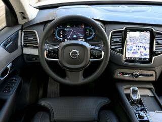 Volvo XC90 AWD H&K LUXURY+ ULTIMATE DARK INTELLI 2.0 T8 Long Range Plug-in 335kW
