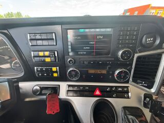 Mercedes-Benz Actros 2558 6x2*4 425kW