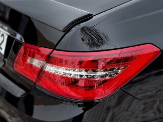 Mercedes-Benz E 550 4.7 V8 300kW