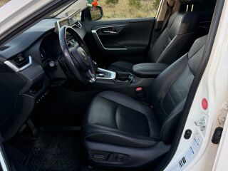 Toyota RAV4 Premium Plus