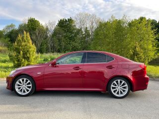 Lexus IS 250 2.5 153kW