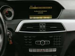 Mercedes-Benz C 180 2.1 88kW