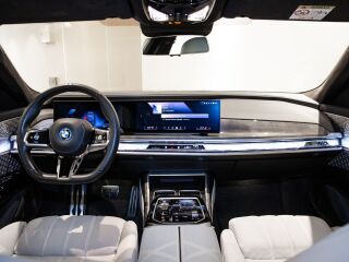 BMW i7 xDrive60  M-Sport 400kW