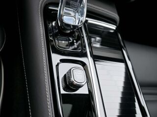 Volvo S90 AWD T8 B&W ULTIMATE DARK XENIUM INTELLI SAFE F 2.0 T8 Plug-in Hybrid Long range 335kW