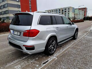 Mercedes-Benz GL 350 AMG 3.0 CDi 190kW