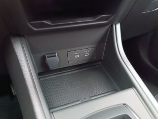 Mitsubishi Grandis Intense Plus 1.8 HEV 116кВ