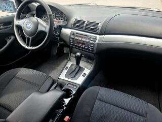 BMW 325 2.5 R6 M54B25 141kW