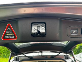 Honda CR-V Exe Navi 2.0 R4 Hybrid 135kW