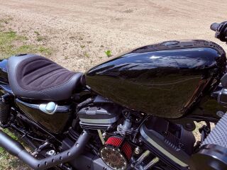 Harley-Davidson Sportster 883 IRON