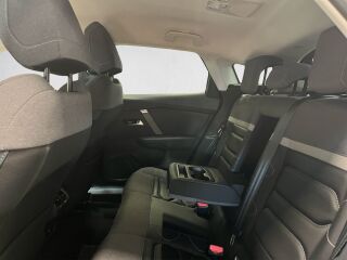 Citroen C4 Shine PureTech 130 1.2 96kW