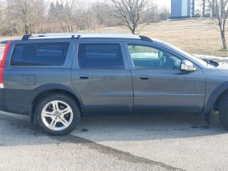 Volvo XC70 2.4 136kW