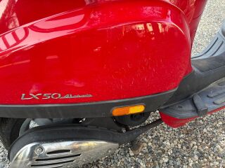 Vespa LX50