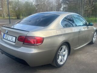 BMW 325 M-Pakett 2.5 R6 N52K 160kW