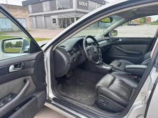 Audi A6 allroad Avant 2.5 V6 Tdi 132kW