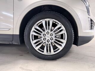 Cadillac XT5 AWD LUXURY 3.6 V6 V6 DOHC 24V 231kW