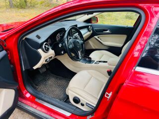 Mercedes-Benz GLA 200 2.0 100kW