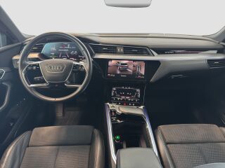Audi e-tron 55 quattro 300kW 158kW