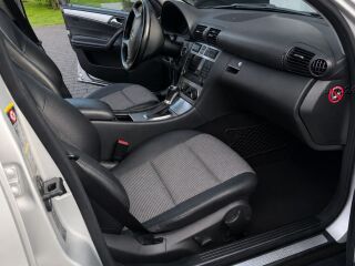 Mercedes-Benz C 200 Kompressor 1.8 120kW