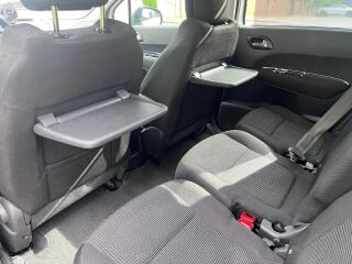 Peugeot 5008 1.6 80kW