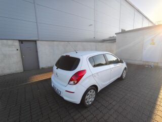 Hyundai i20 1.2 63кВ