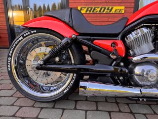 Harley-Davidson VRSCB V-Rod 21  Esi- ja 300 Tagaratas V2 Revolution 86kW