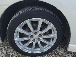 Subaru Legacy 2.5 123kW