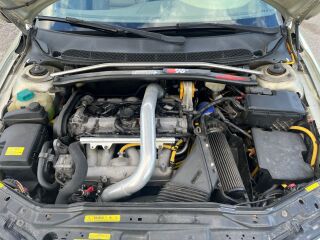 Volvo S60 AWD 2.5 R5 154kW