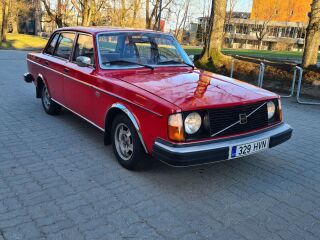 Volvo 244 2.1 74kW