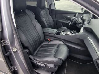 Peugeot 5008 ALLURE / 7k / 1.2 96kW