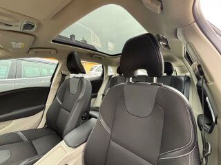 Volvo V40 SUMMUM 2.0 D4 140кВ