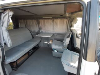 Volkswagen Multivan Westfalia California 2.4 57кВ