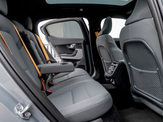 Polestar 2 Performance Pilot plus 350kW