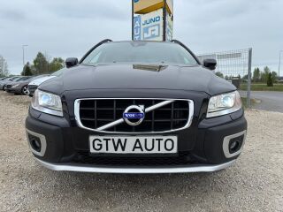 Volvo XC70 MOMENTUM AWD 4X4 2.4 R5 120кВ