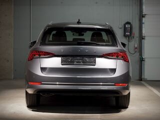 Skoda Octavia Combi Style 2.0 TDI 110кВ