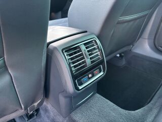 Volkswagen Passat Highline 1.6 TDi 88кВ