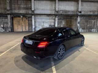 Mercedes-Benz E 400 4MATIC 3.5 245kW