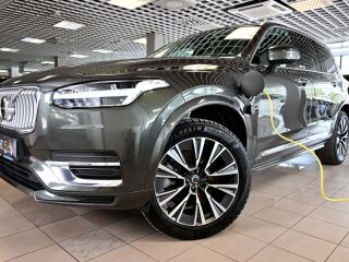 Volvo XC90 AWD H&K INSCRIPTION INTELLI SAFE XENIUM PRO 2.0 T8 Plug-in LONG RANGE 335kW