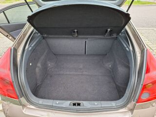 Nissan Primera 1.8 85kW