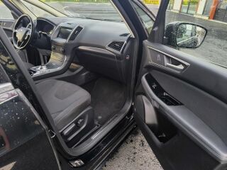 Ford S-MAX Facelift Titanium ECOBLUE B 2.0 TDCI 110kW