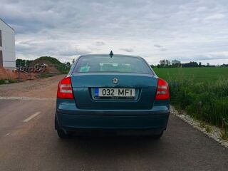 Skoda Octavia 1.6 75кВ