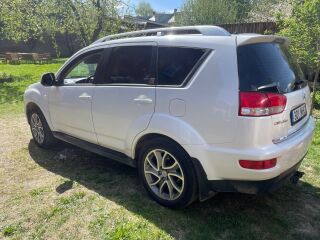 Citroen C-Crosser 2.4 125кВ